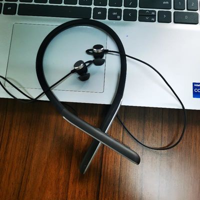 Bluetooth-Anrufe Digitale Hörgerät 5 Stufe Geräuschreduzierung Hörgeräte 180 MAH Batterie