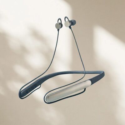 Wasserabweisendes Bluetooth-Hörgerät nach IPX5 mit Geräuschunterdrückung und programmierbaren Einstellungen für ein verbessertes Hörerlebnis